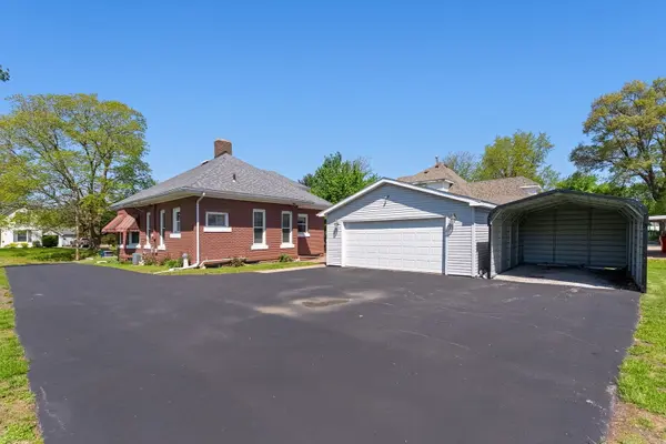 504 SE 4th AVE, Aledo, IL 61231