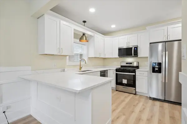8848 S Wabash AVE, Chicago, IL 60619