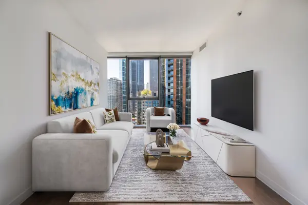 211 N Harbor DR #407, Chicago, IL 60601