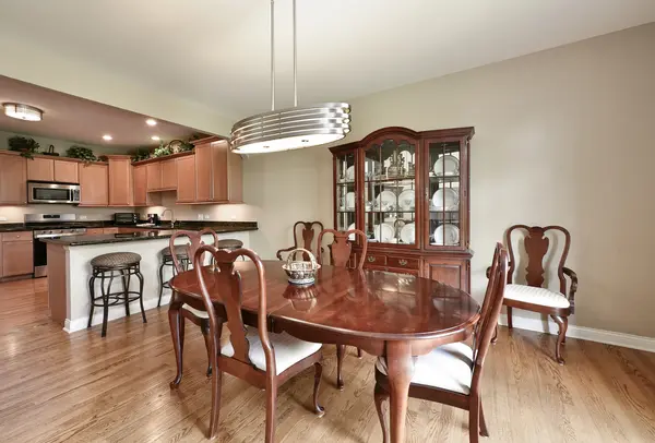 843 N Franklin AVE, Palatine, IL 60067