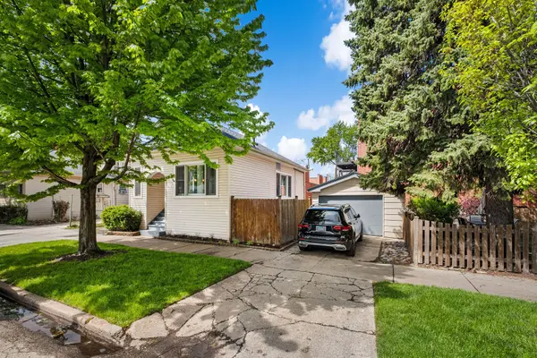 3348 N Keeler AVE, Chicago, IL 60641
