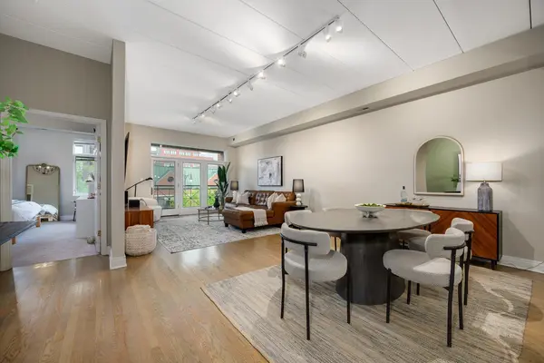 1111 W Madison ST #3B, Chicago, IL 60607