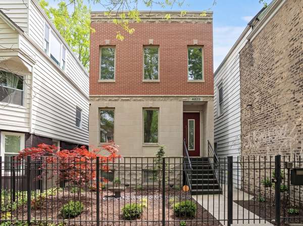 4823 N Oakley AVE, Chicago, IL 60625