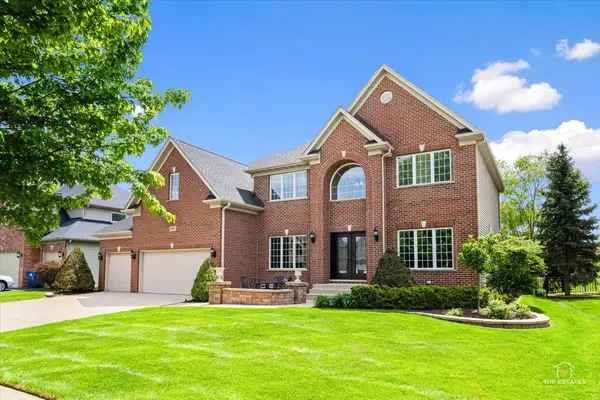 3848 Junebreeze LN,  Naperville,  IL 60564