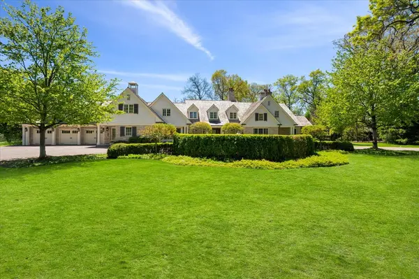 30 Bridlewood RD, Northbrook, IL 60062