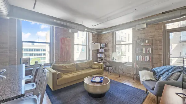 420 S Clinton ST #401, Chicago, IL 60607