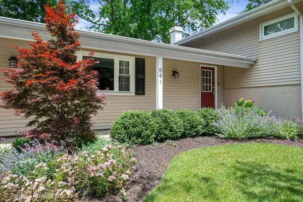 641 Aberdeen RD, Cary, IL 60013