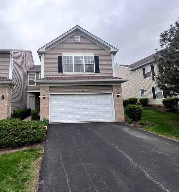 419 Windham Cove DR #419, Crystal Lake, IL 60014