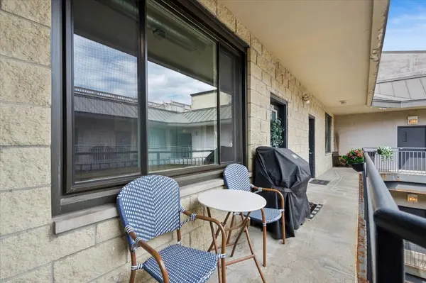 4751 N Artesian AVE #408, Chicago, IL 60625
