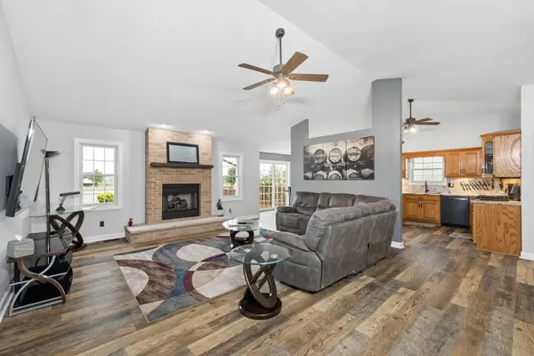 1490 Derby DR, Bourbonnais, IL 60914