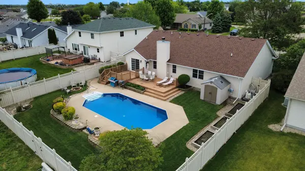 1490 Derby DR, Bourbonnais, IL 60914