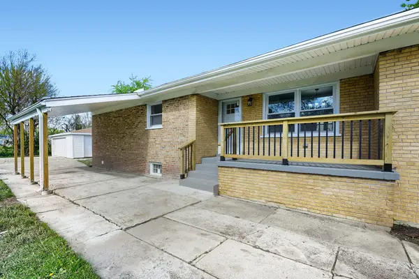 2848 139th PL, Blue Island, IL 60406