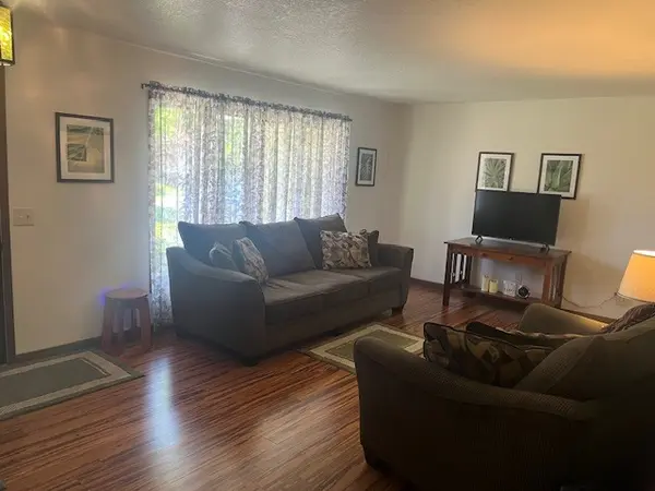 4110 Keeneland CT, Bettendorf, IA 52722