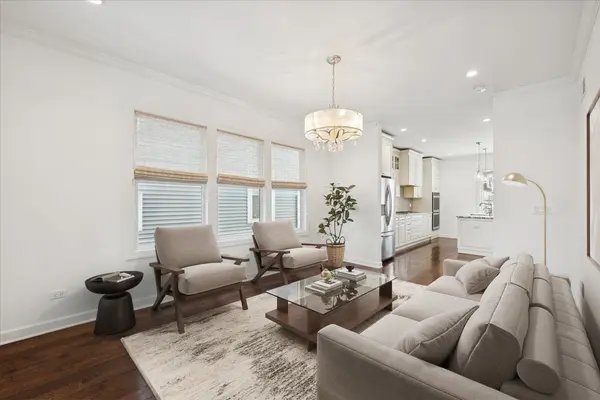 4036 N Parkside AVE, Chicago, IL 60634