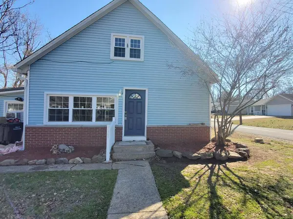 511 W Baird ST, Carbondale, IL 62901