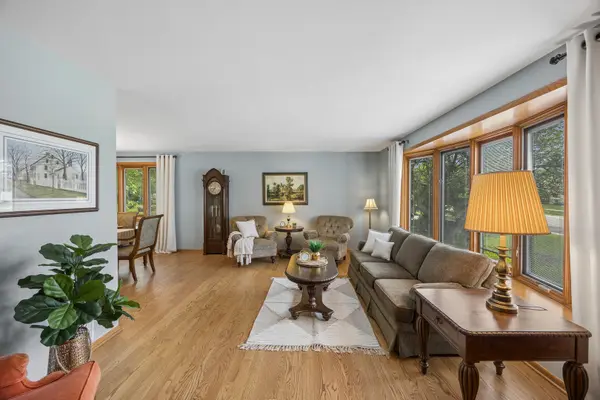 13853 Logan DR, Orland Park, IL 60467