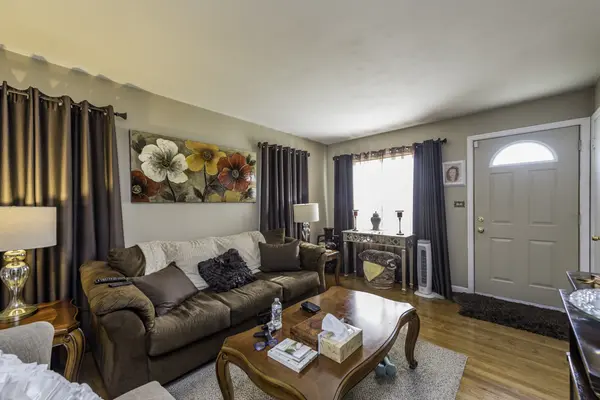 1111 N Berwick BLVD, Waukegan, IL 60085