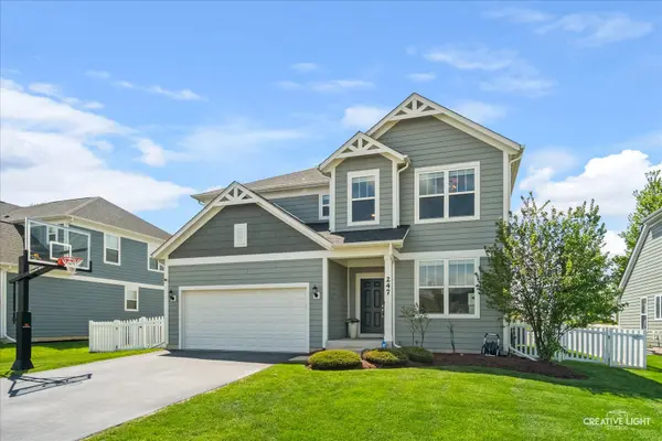 247 Carole ST, Sugar Grove, IL 60554