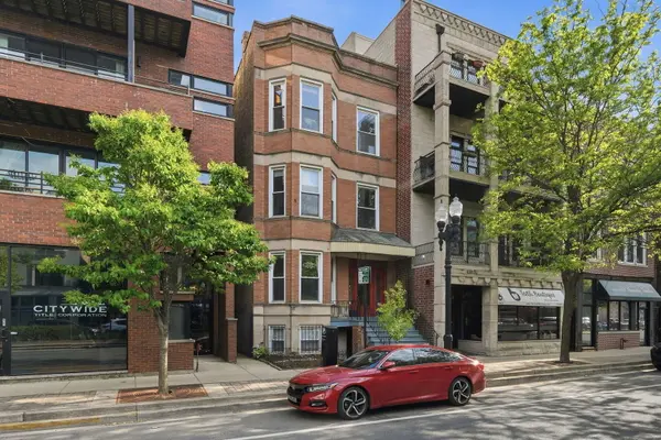 1929 W IRVING PARK RD #2, Chicago, IL 60613