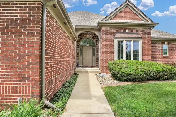 2923 E Stone Creek BLVD, Urbana, IL 61802