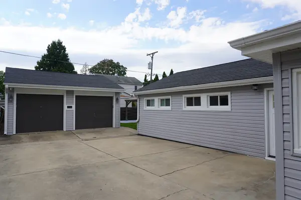 5320 S Madison AVE, Countryside, IL 60525