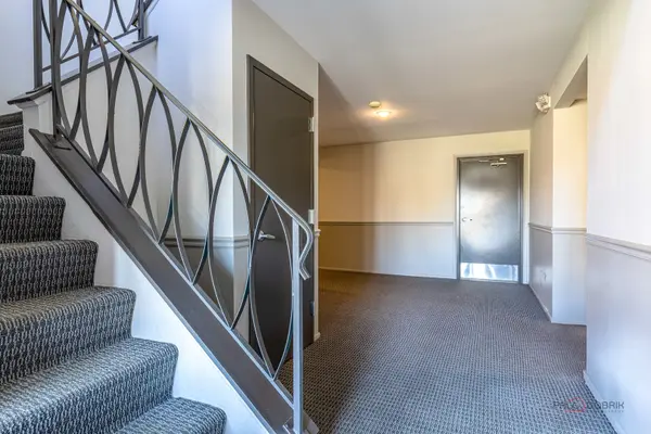 2407 E Brandenberry CT #2K, Arlington Heights, IL 60004