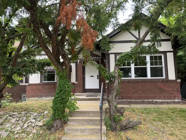 618 N 1st AVE N, Maywood, IL 60153