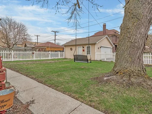 313 N Raynor AVE, Joliet, IL 60435