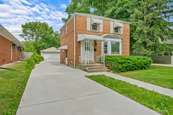 143 N Center ST, Bensenville, IL 60106