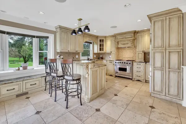 7 Sorrel CT, Lemont, IL 60439
