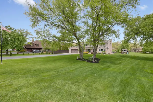 7 Sorrel CT, Lemont, IL 60439