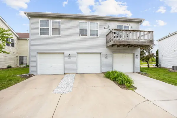 316 Ogden Falls BLVD #316, Oswego, IL 60543