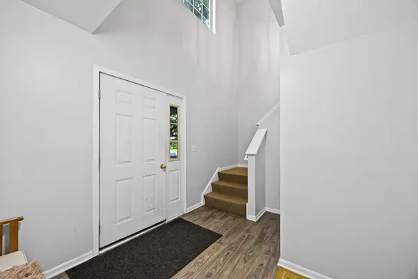 316 Ogden Falls BLVD #316, Oswego, IL 60543