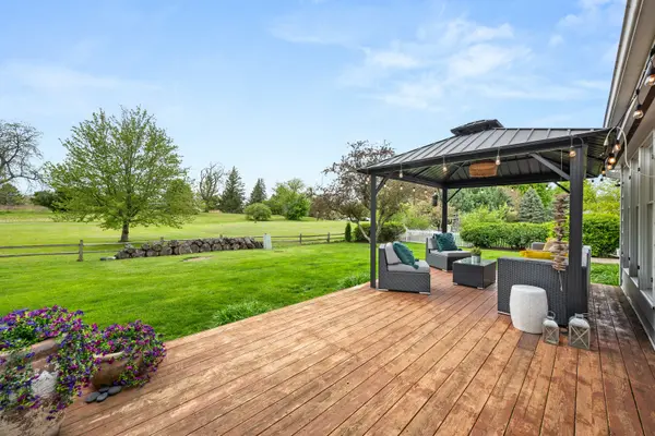 30819 Royal Oak RD, Genoa, IL 60135