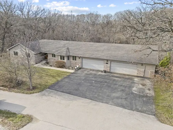 9001 E Mcevilly RD, Minooka, IL 60447