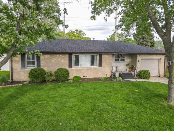 540 Jonette AVE, Bradley, IL 60915
