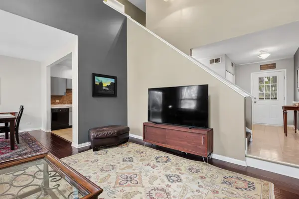 623 Littleton TRL, Elgin, IL 60120