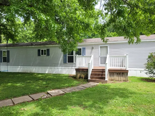 2916 S 13th ST, Mt Vernon, IL 62864