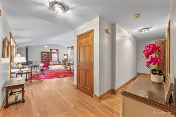 43W870 McDonald RD, Elgin, IL 60124
