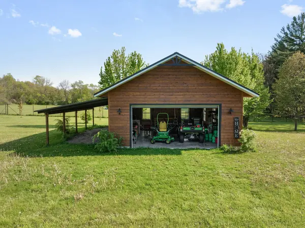 26 Braeburn LN, Barrington Hills, IL 60010