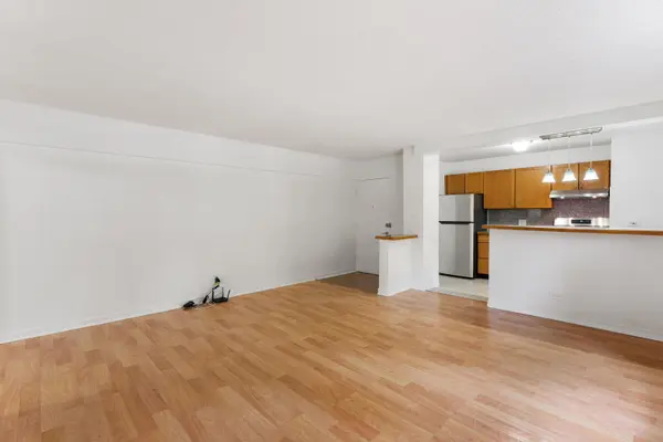 4970 N Marine DR #329, Chicago, IL 60640