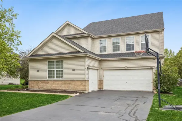627 Mansfield WAY, Oswego, IL 60543