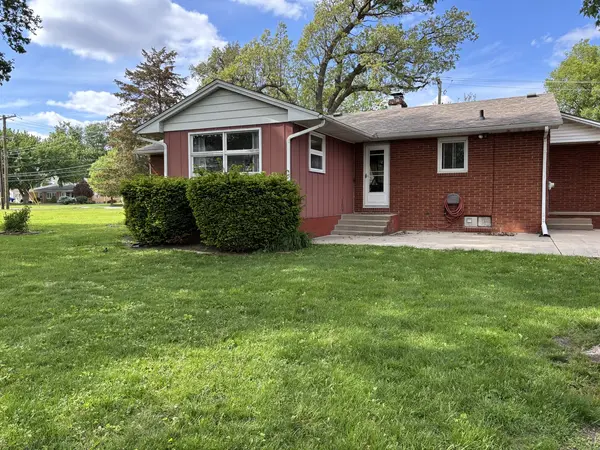 1007 W Bridge ST, Streator, IL 61364