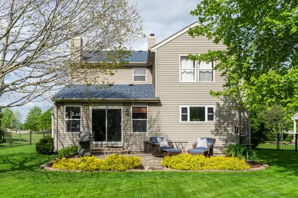 4N598 Campton Crossings DR, St. Charles, IL 60175