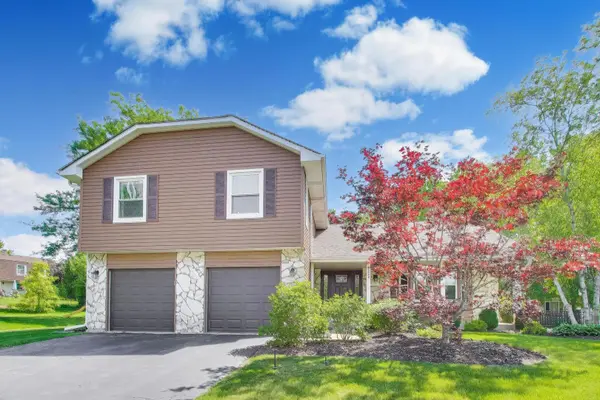 4122 Crimson DR, Hoffman Estates, IL 60192