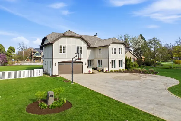 11 Princeton RD, Hinsdale, IL 60521