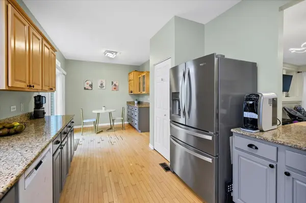 2631 N Greenwood AVE, Arlington Heights, IL 60004