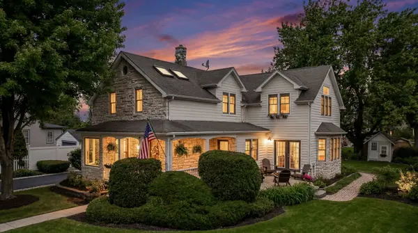 442 Davis ST, Downers Grove, IL 60515