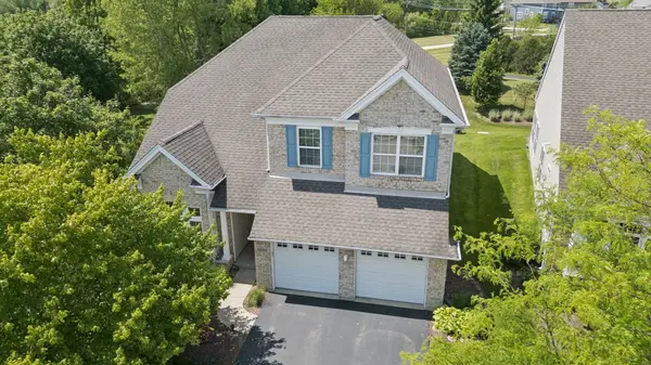 3898 Valhalla DR, Elgin, IL 60124