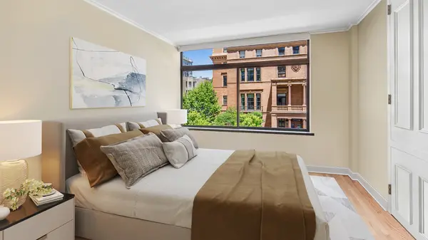 1450 N Astor ST #3B, Chicago, IL 60610